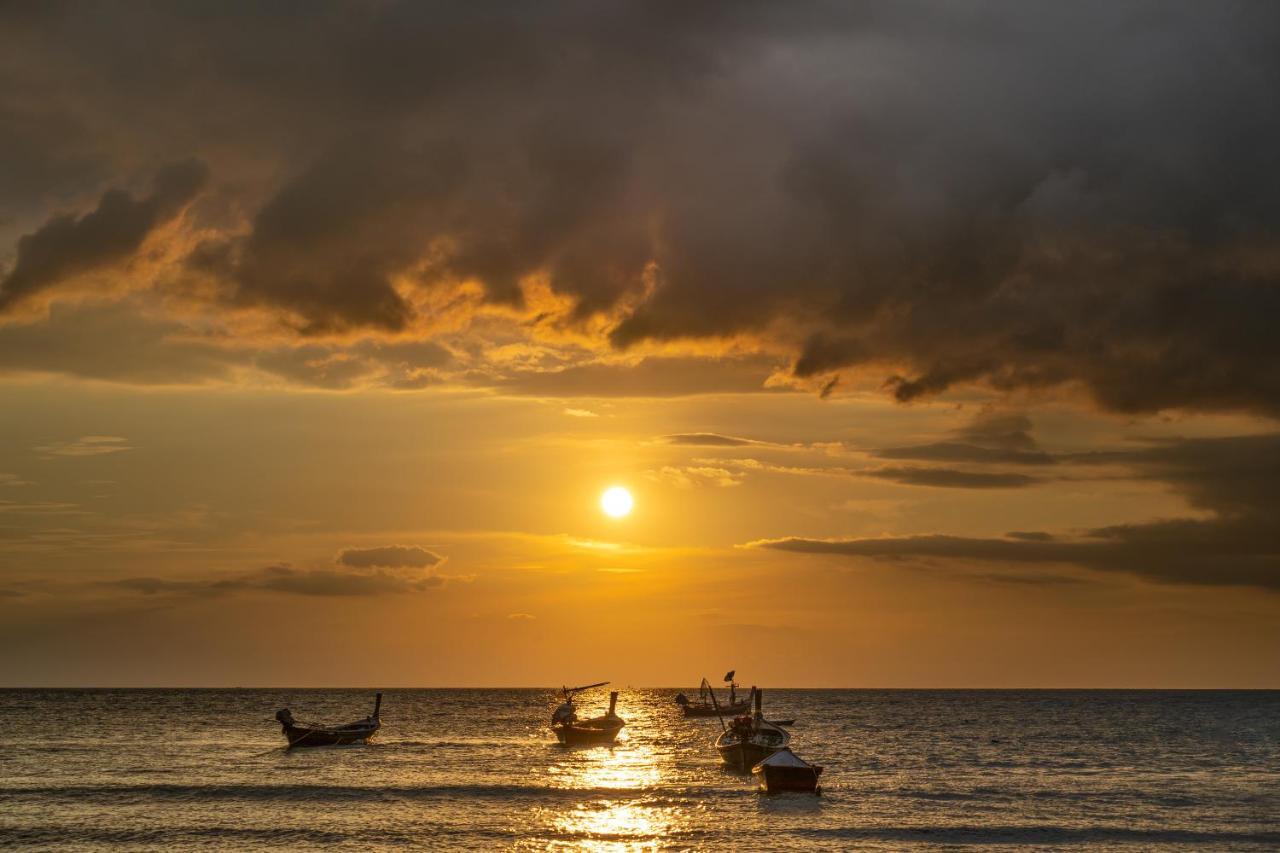 Anodard Phuket, Nai Yang Beach Thalang Extérieur photo