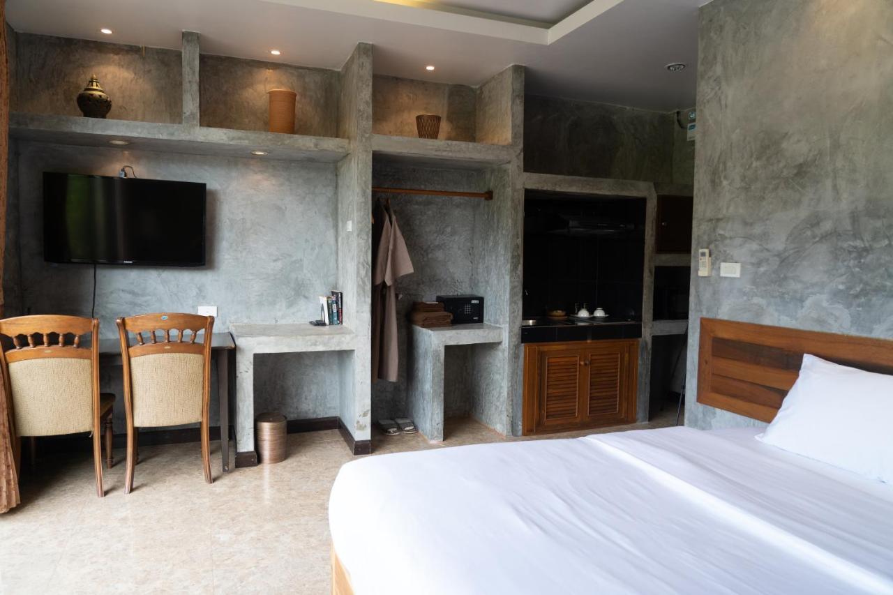 Anodard Phuket, Nai Yang Beach Thalang Extérieur photo